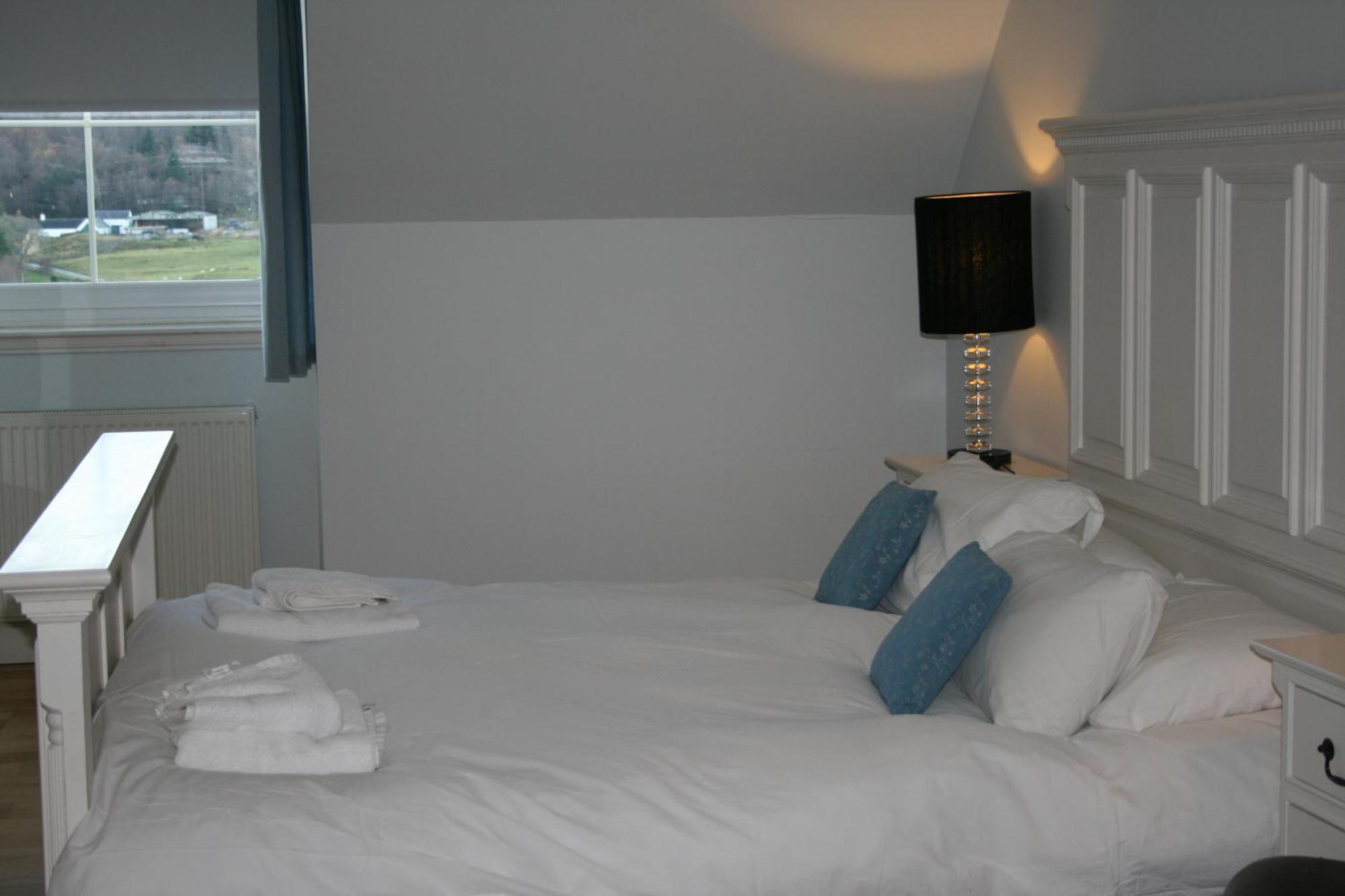 Bcc Loch Ness Cottages Drumnadrochit Rom bilde